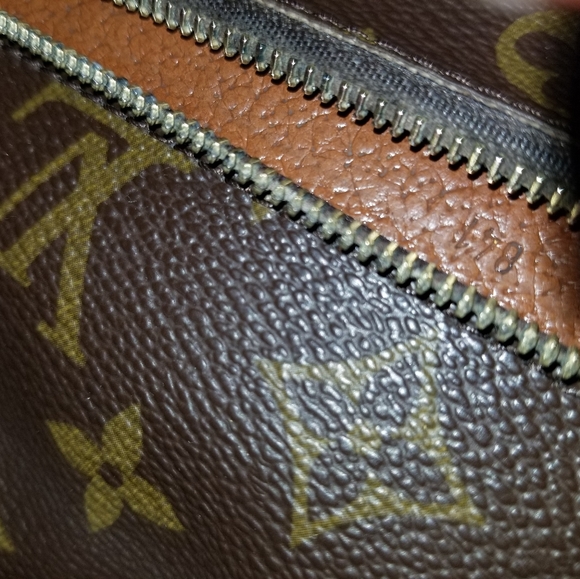 Louis Vuitton Pochette Pliant envelope clutch - Picture 12 of 16